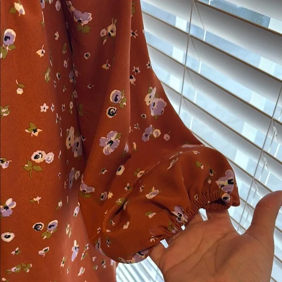 Floral Rust Women's Top - Picture 6 of 6